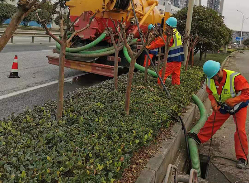 东港市政管道清淤